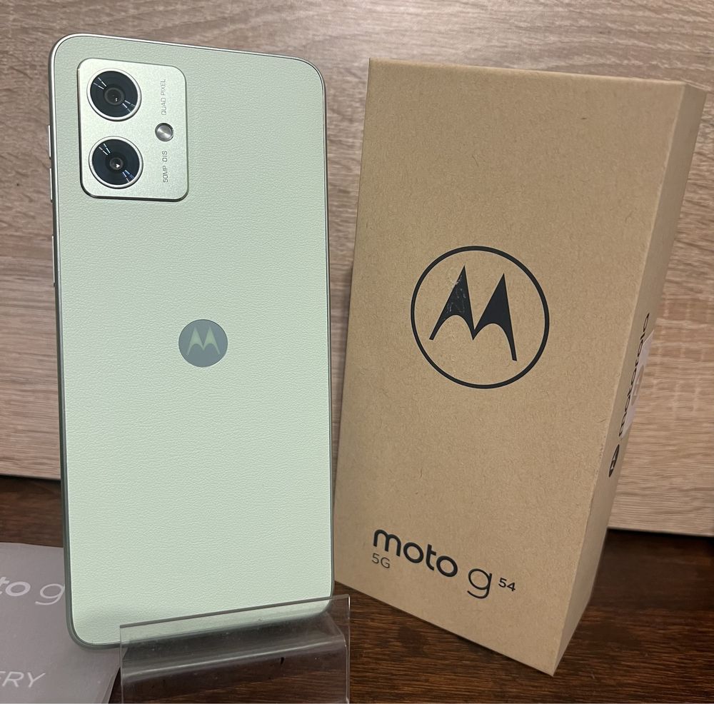 (840/24) Motorola Moto G54 5G