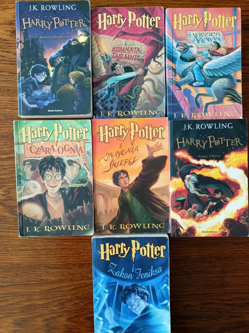 Harry Potter. Zestaw 7 książek J.K. Rowling.
