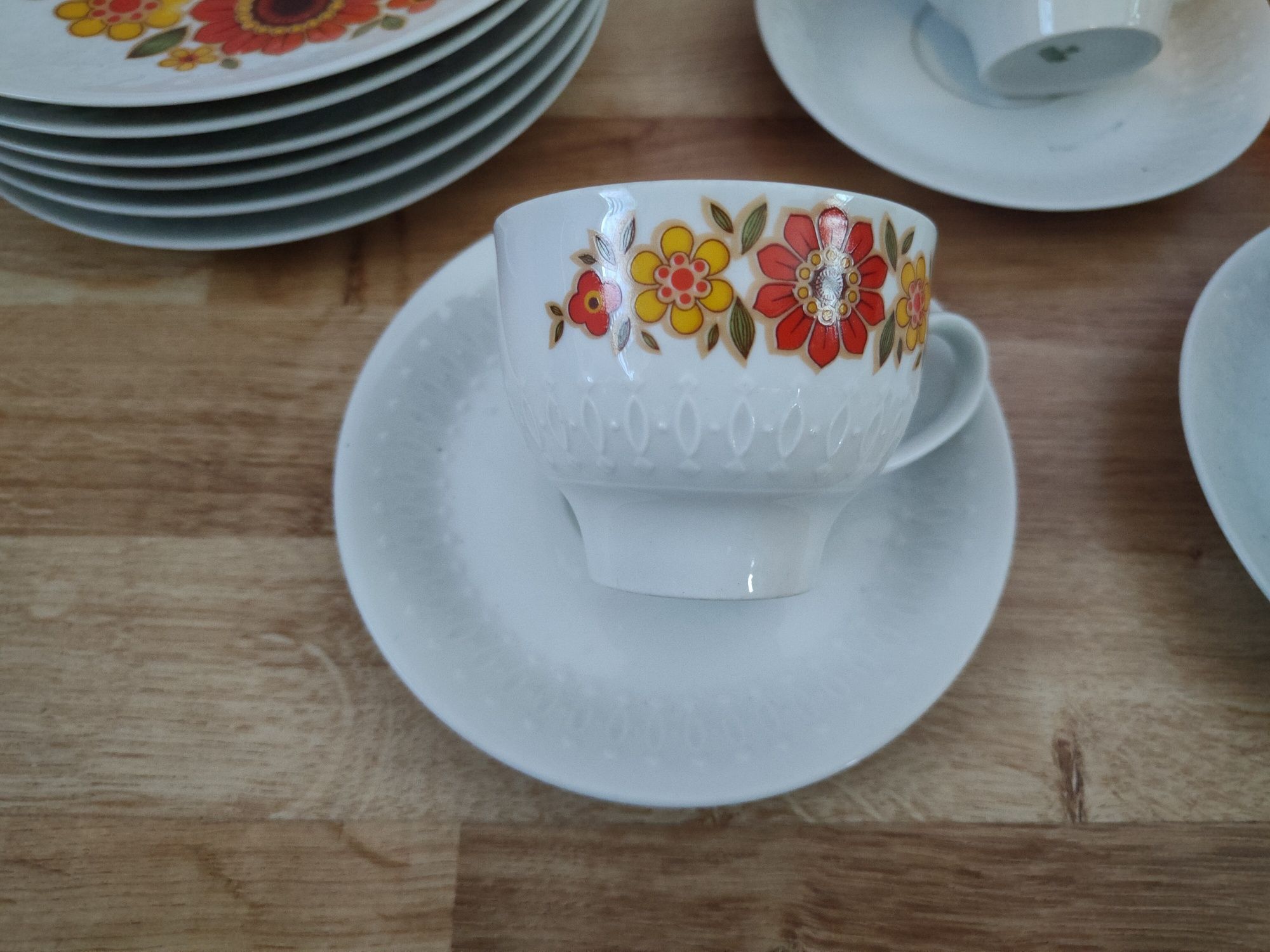 Komplet porcelany Mitterteich 6 osób talerze filiżanki