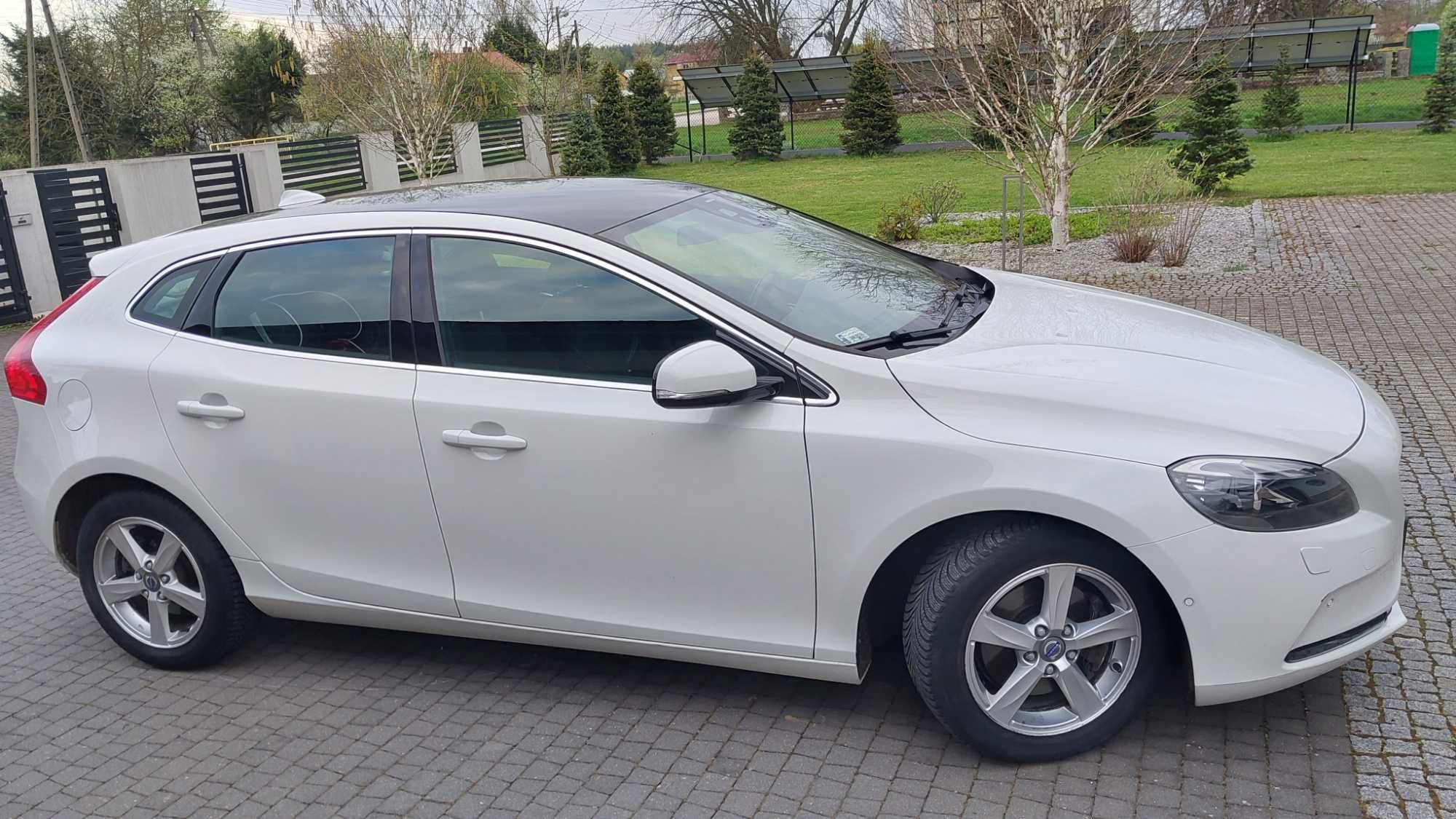 Volvo V40 T3 Momentum