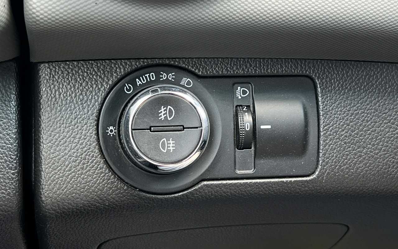 Chevrolet Aveo 2012