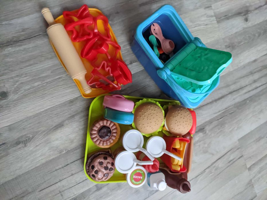Іграшковий посуд продукти фастфуд піца печиво пікнік