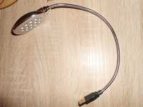 Sprzedam lampkę do podłączenia pod USB do podświetlenia klawiatury