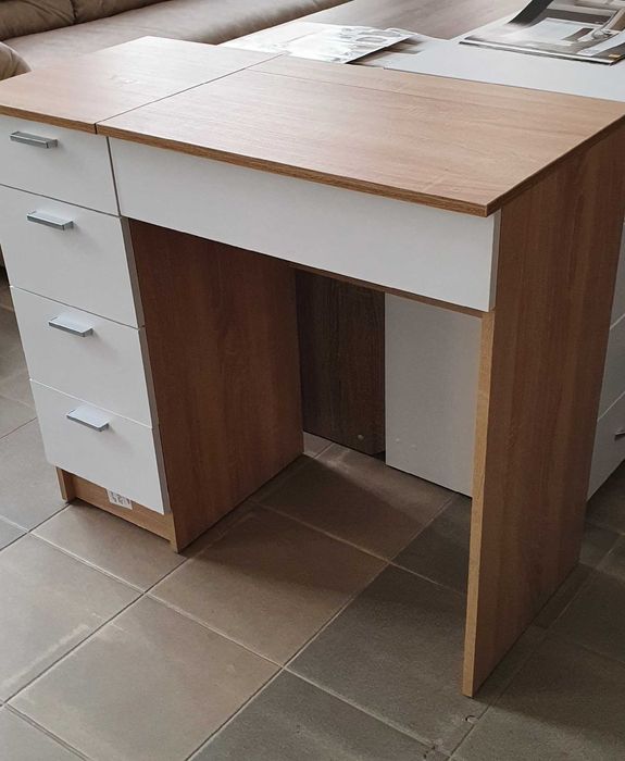 туалетний столик