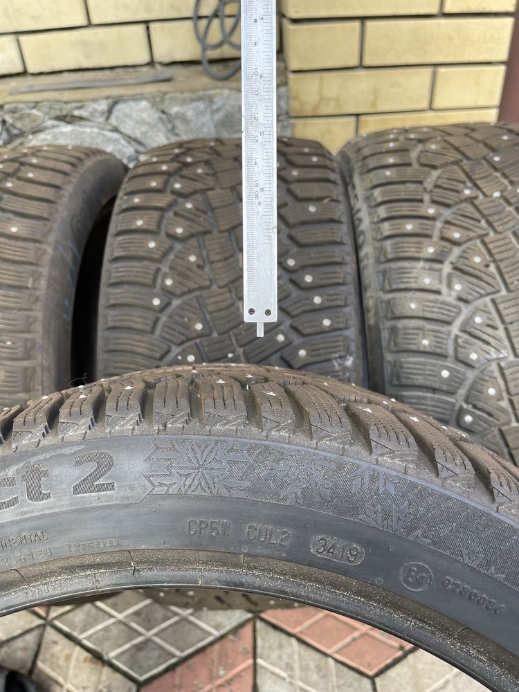 Резина зимняя континенталь 255/40 R 19