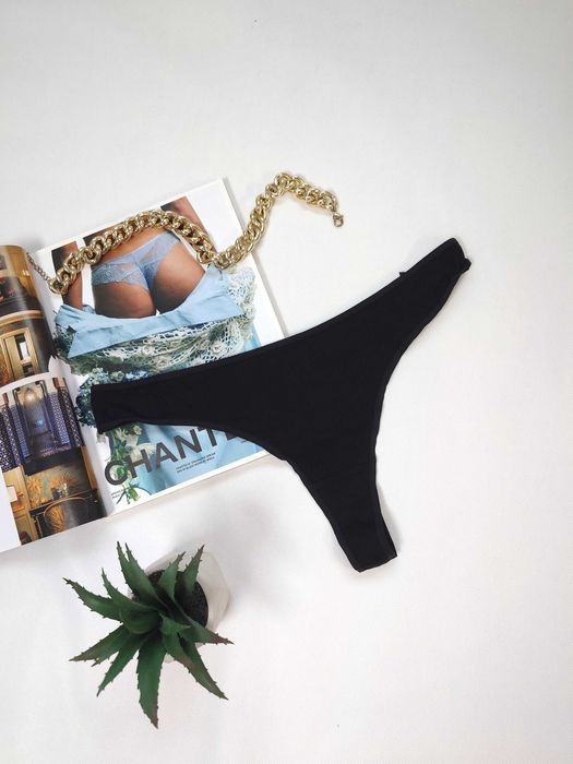 Czarne majtki stringi Primark 42-44