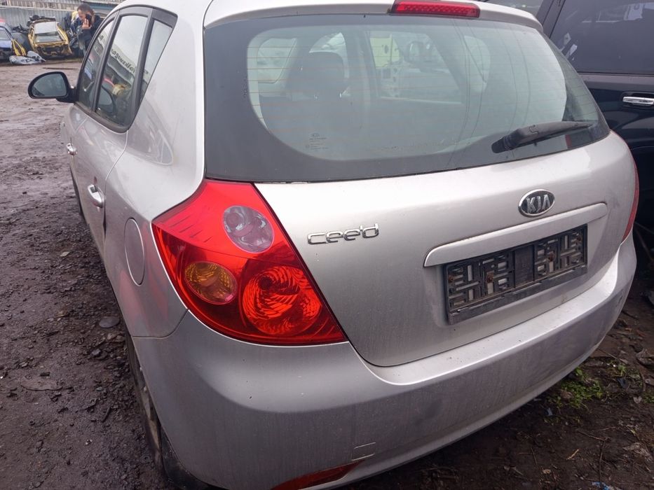 Разборка запчастини шрот kia ceed 07-09 g4fa,g4fc