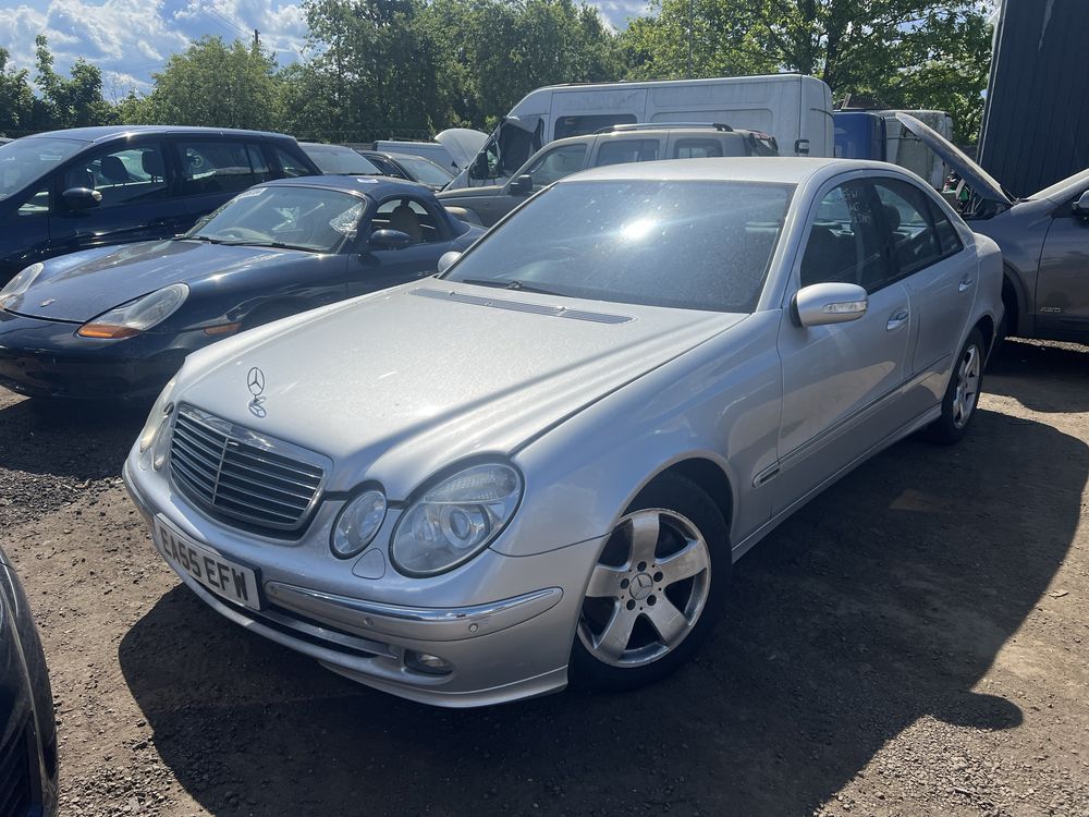 Mercededes E320 silnik 3.0 CDI 2005r,Anglik z kluczykami