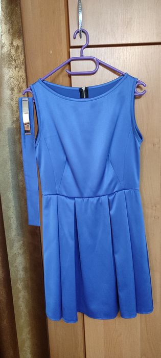 Пакет речей. 20 одиниць. Жіноча куртка, светр, джинси, футболки