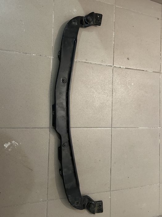 Кріплення переднього бампера Chevrolet Cruze j400