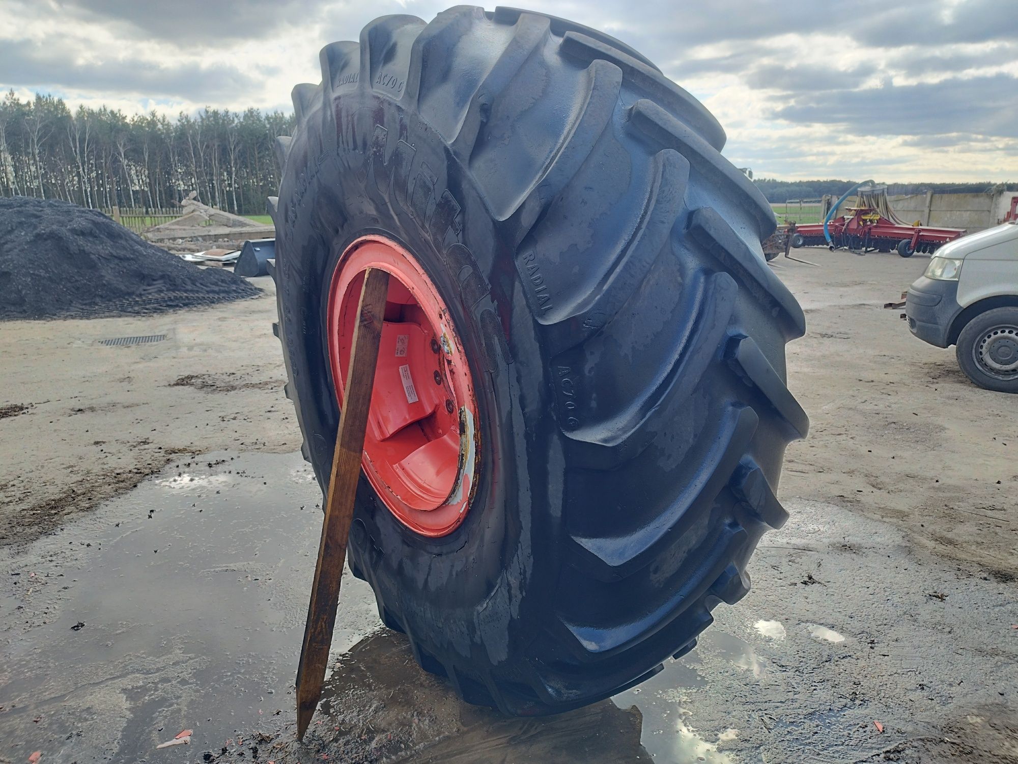 Koło Claas Lexion Opona 680/85R32 Continental 10 szpilek