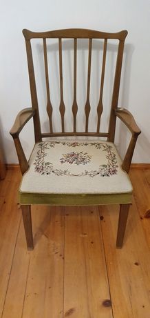 Krzesło materiałowe siedzisko