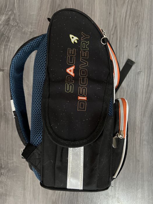 Портфель, рюкзак шкільний