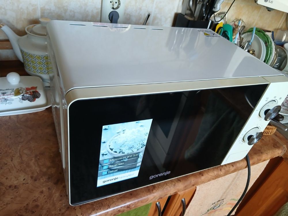 Микроволновка Gorenje.Рабочая
