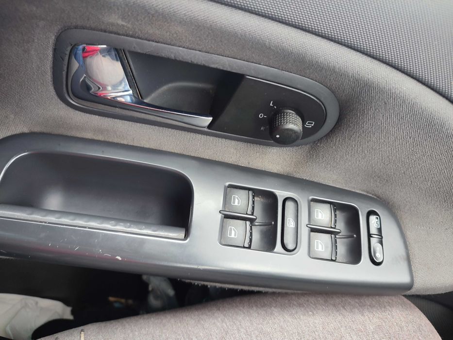 Продам мінівен Seat Alhambra