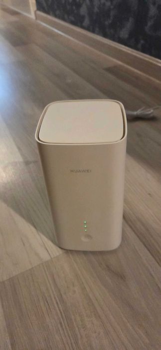 Huawei 5G CPE Pro 2   H122-373