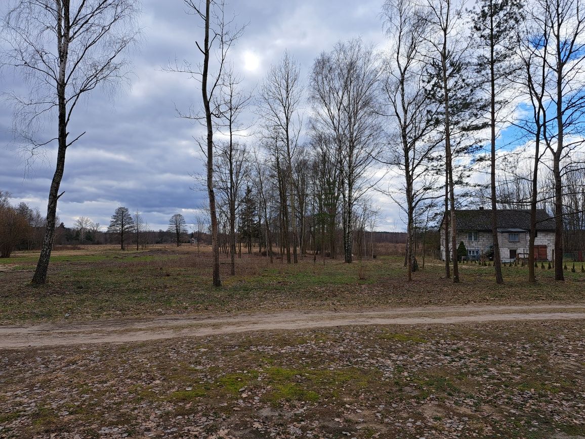 Działka Ojrzeń 10km od Radomsko rekreacja warunki zabudowy 1050m2