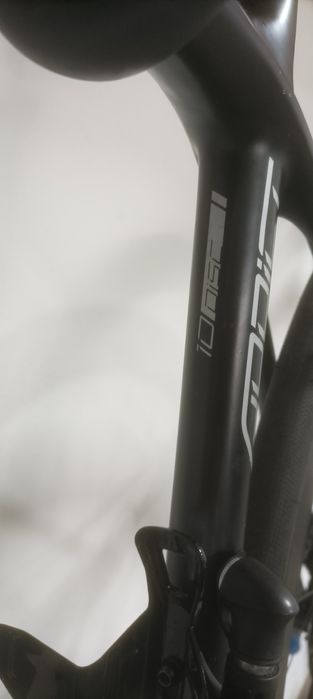 Bicicleta SCOTT Addict 10 disc prateada 2022