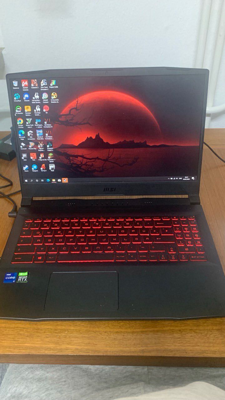 MSI Katana GF66 i7 RTX 3060.