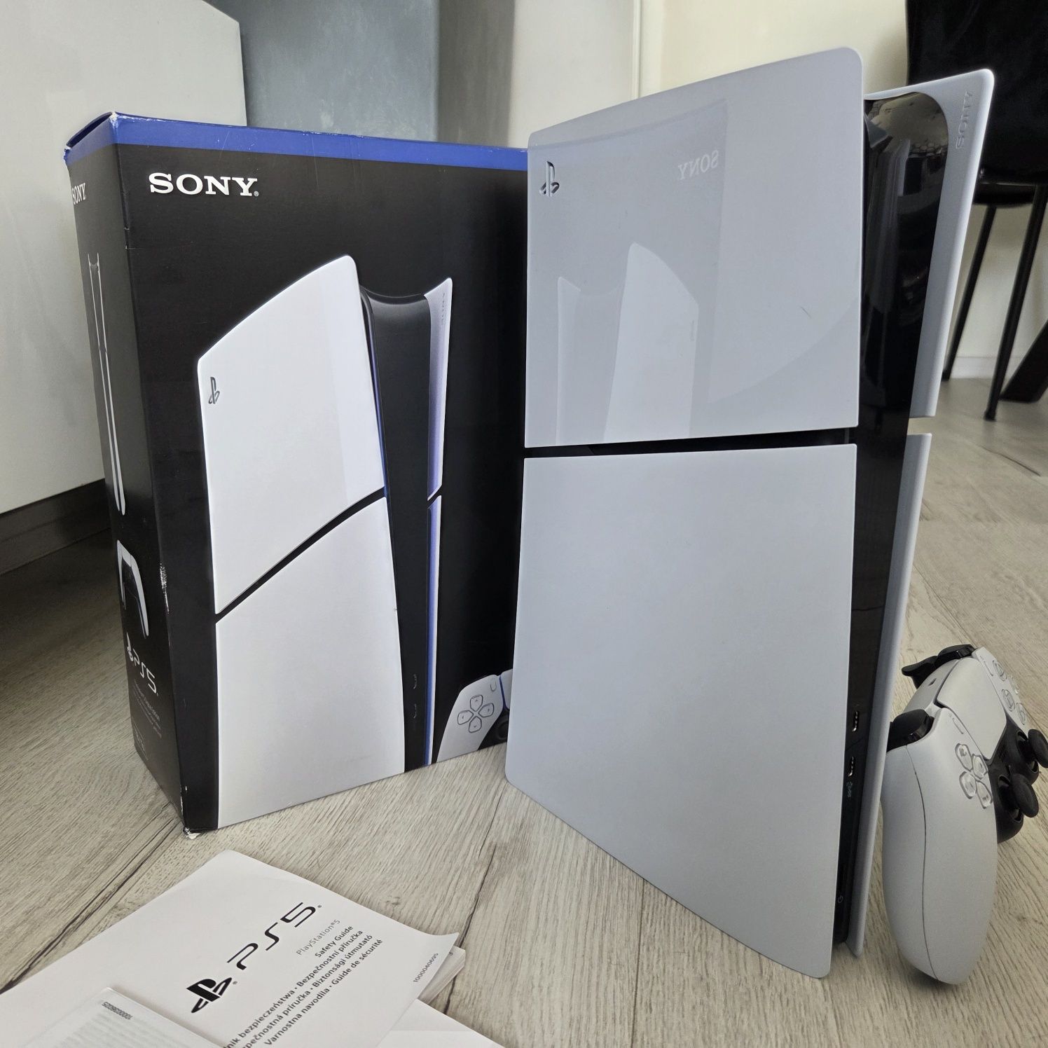 PS5 SLIM 1TB DIGITAL GWARANCJA 10 MSC ps 5 PlayStation konsola Wrocław