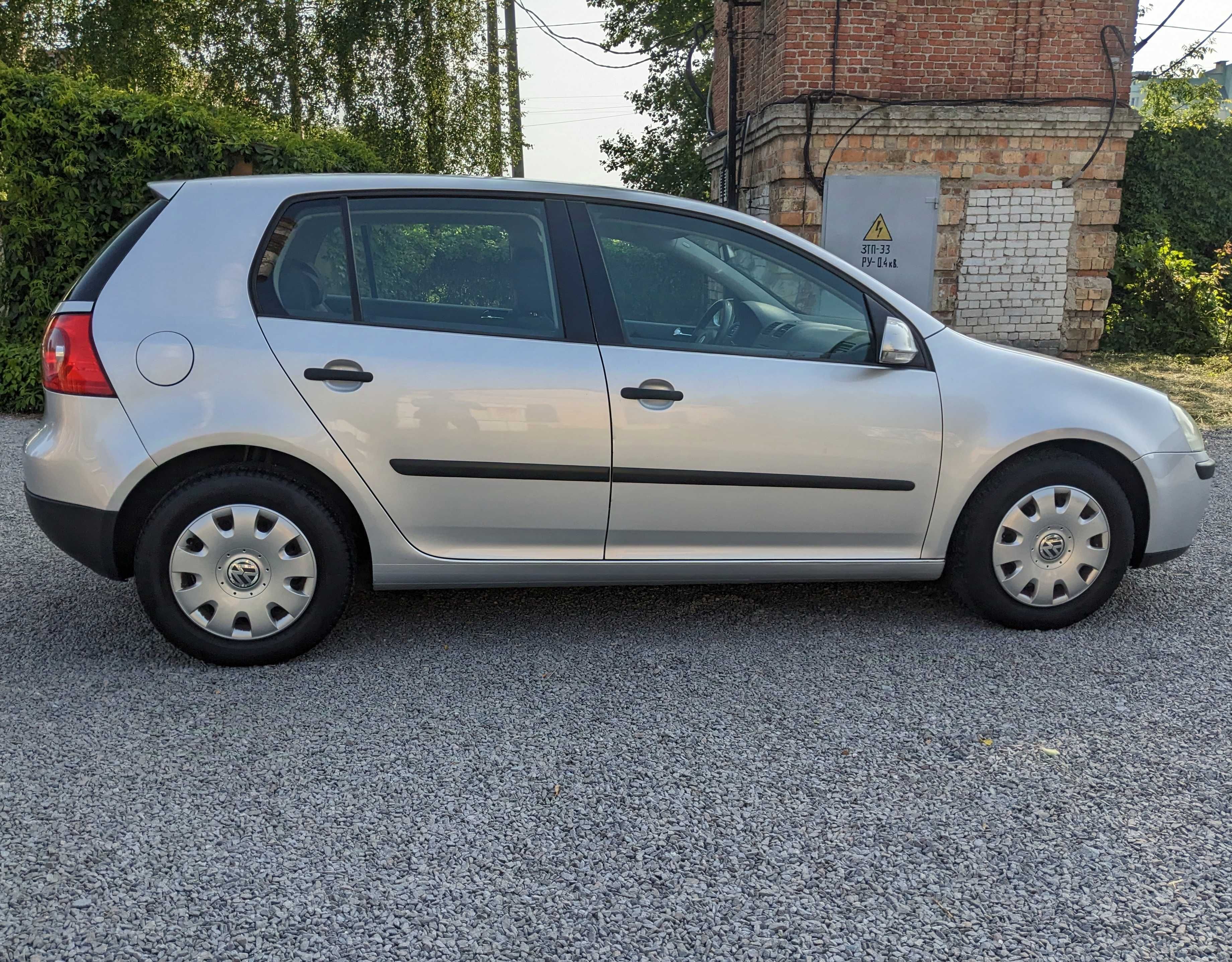 Продам Wolksvagen Golf 1,4 MPI