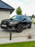 VW Tiguanl Highline salon pl.