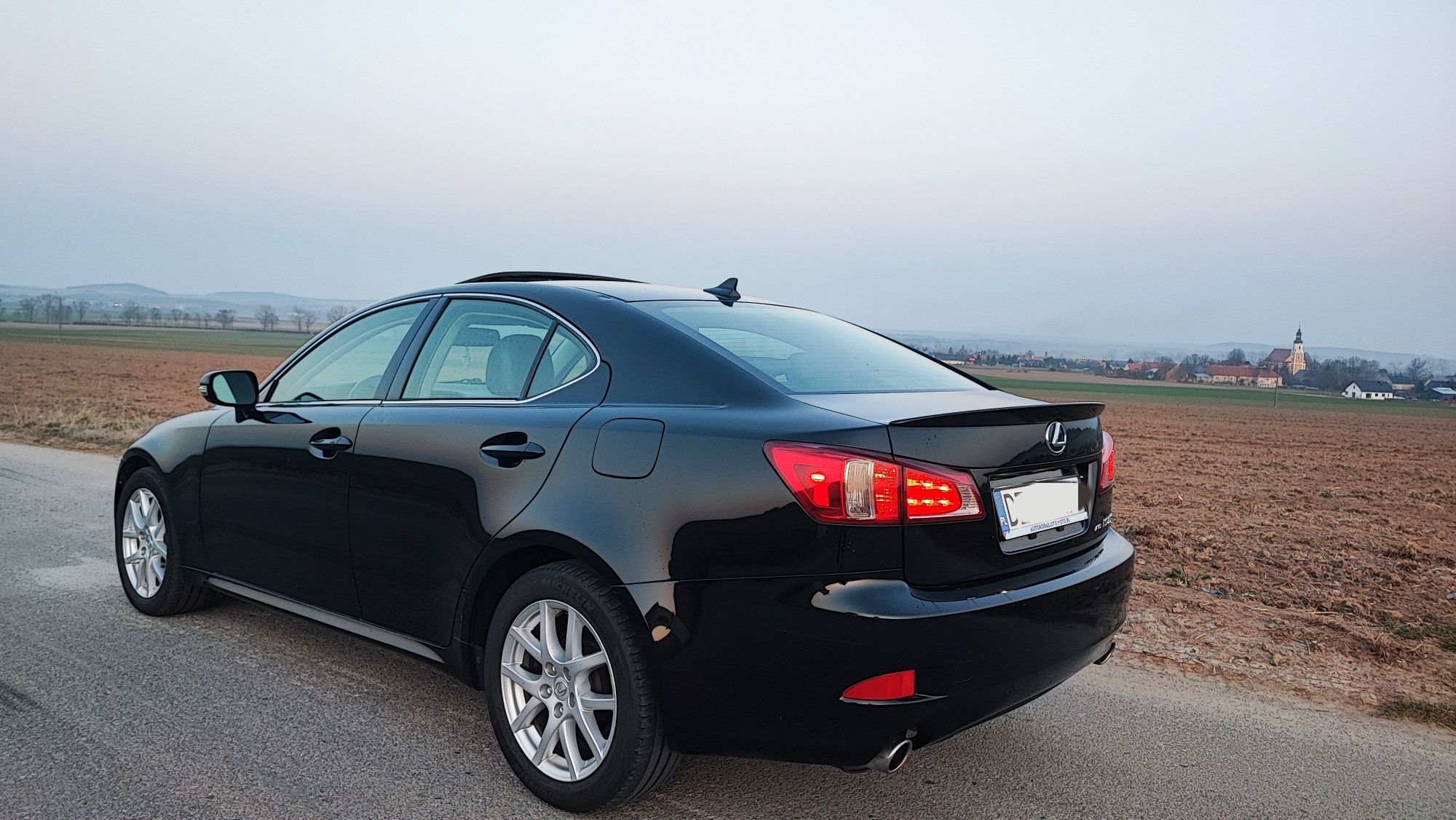 Lexus IS 250 Lift 4x4 zamiana sprzedaż  ledy  Xenon skora wentylacje