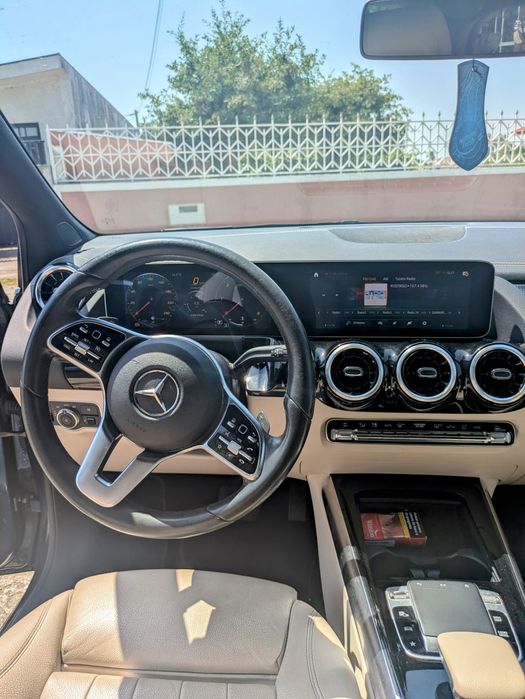 Mercedes B 200 D 8G-DCT  Como Novo
