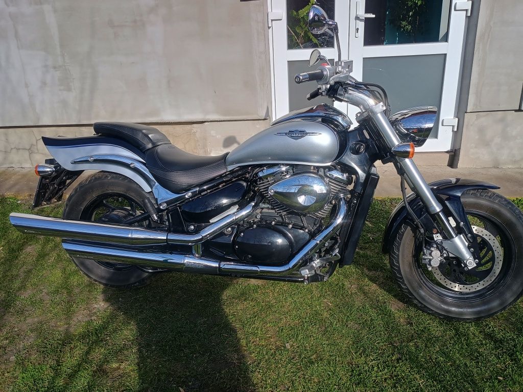 Suzuki Boulevard 400