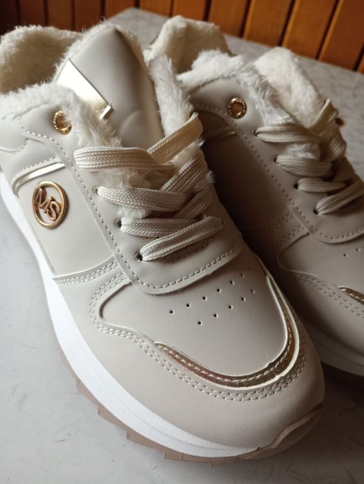 Кросівки жіночі 39 бежевий снікерс