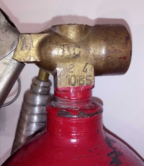 Гасіння вогню ОУ-2 авто, з крепленням.