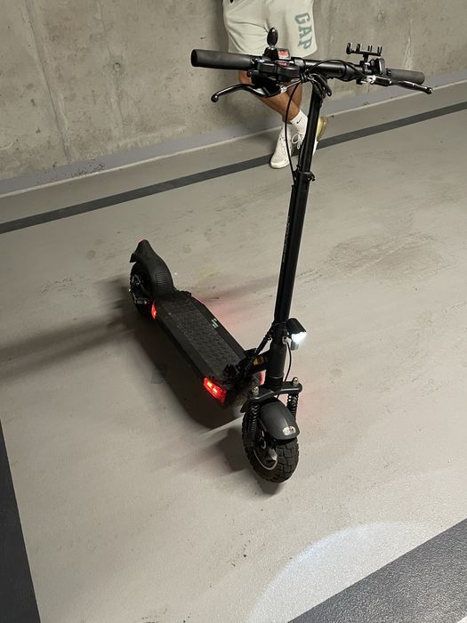 Joyor Y6-s (hulajnoga elektryczna )