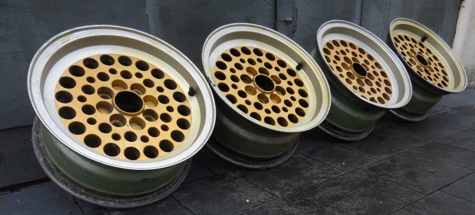 Alufelgi 13 cali 4x100 CENTRA Pepperpots Kaseloch, VW, Opel, Honda
