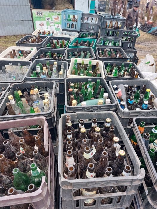 Купляємо пляшку пивну. Приймаємо склотару.