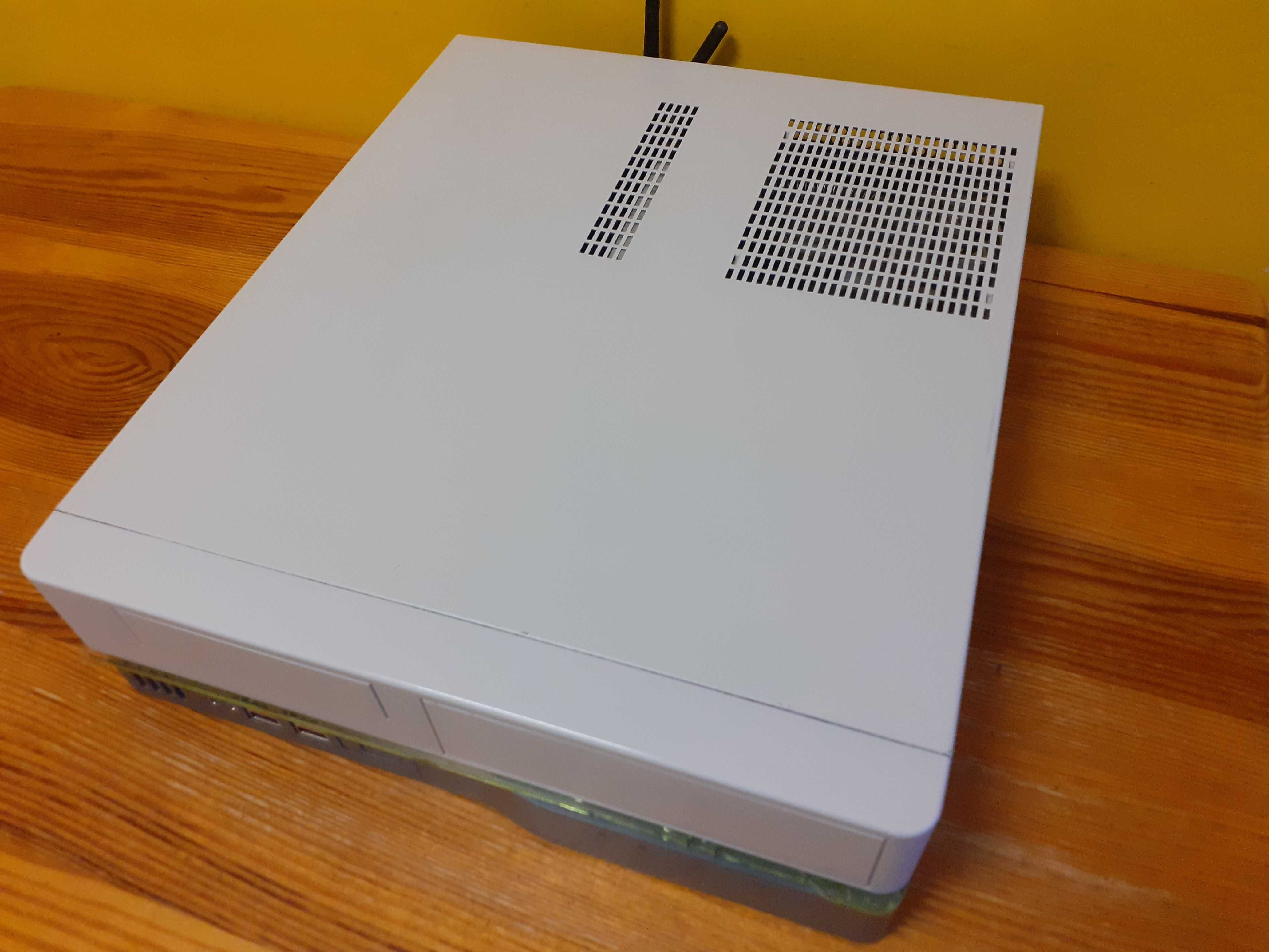Stary Komputer Dell Xeon E3 3,1GHz WiFi desktop