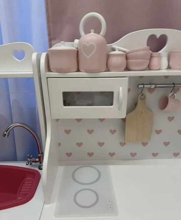 Детская деревянная кухня
Дитяча кухня iграшкова