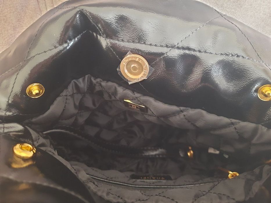 Шкіряна люксова сумка Chanel  розмір 22*20 см, ціна 3200 грн, Шанель