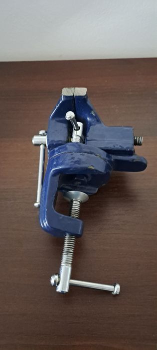 Imadło stołowe obrotowe 75 mm.