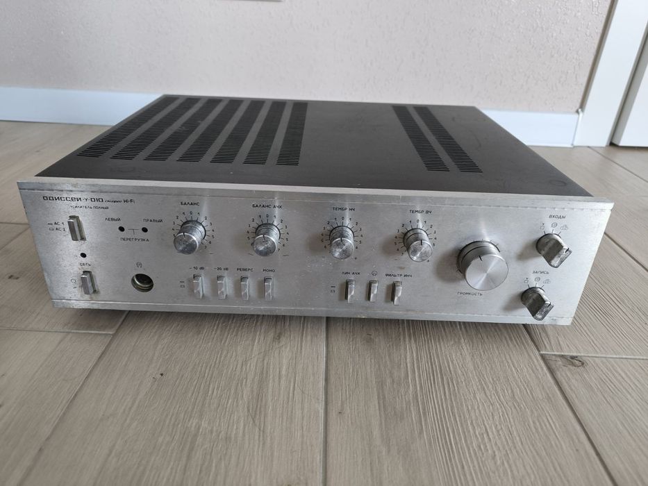 Усилитель Одиссей У-010 стерео Hi Fі