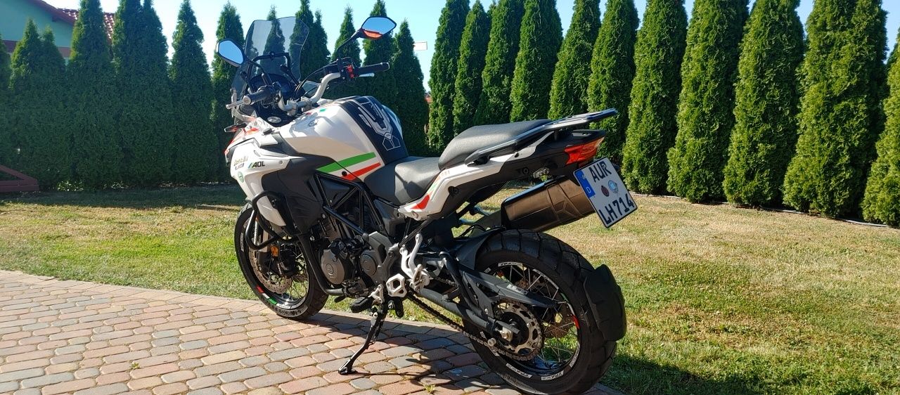 Benelli trk 502x niski przebieg