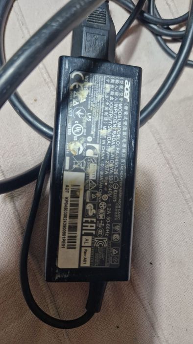 Carregador transformador computador 19v