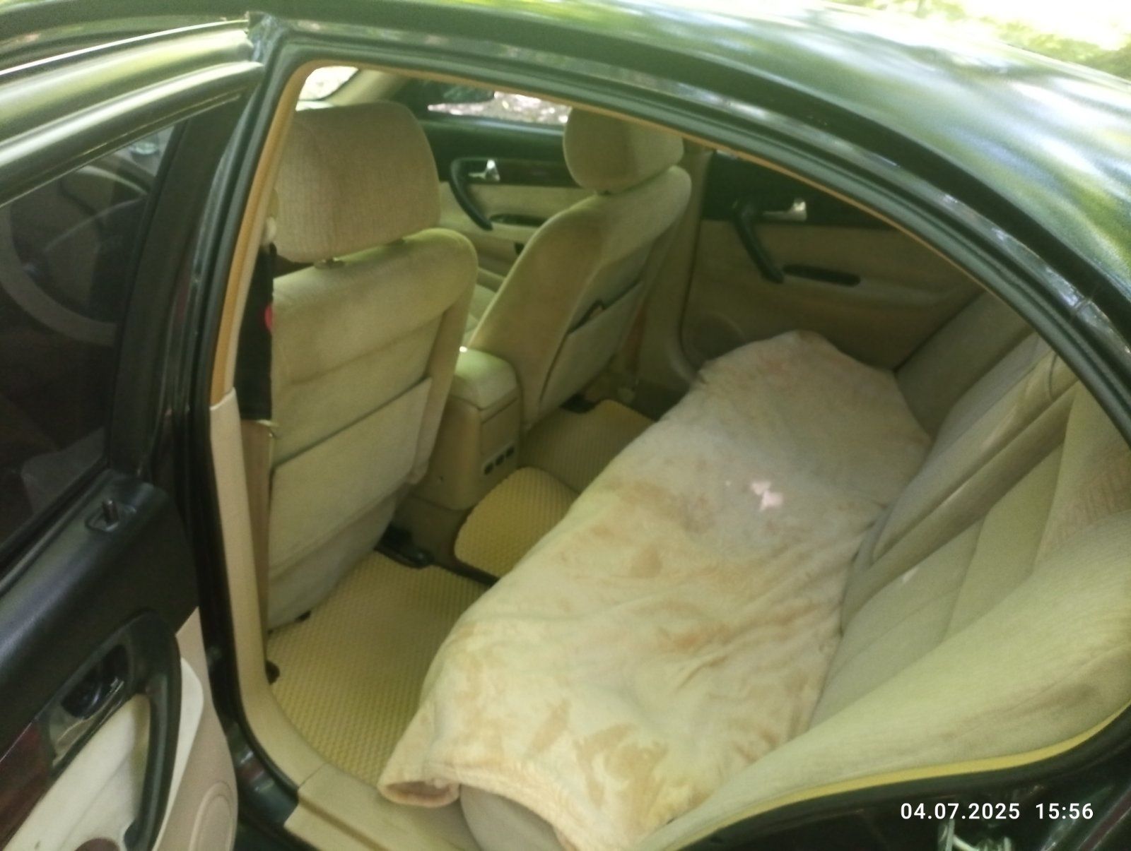 Продам Chery Eastar