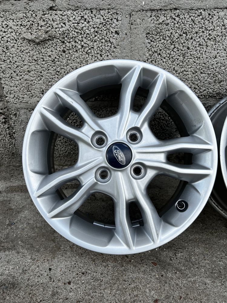 Alufelgi Ford Fiesta R15 4x108 oryginalne Nowe, czujniki ciśnienia