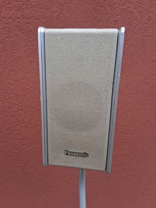 Conjunto de colunas de som