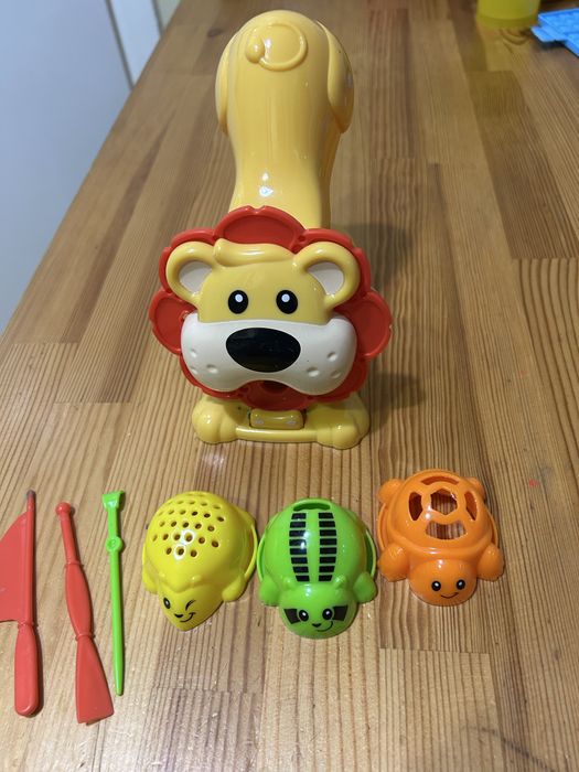 Piesek do ciastoliny play doh