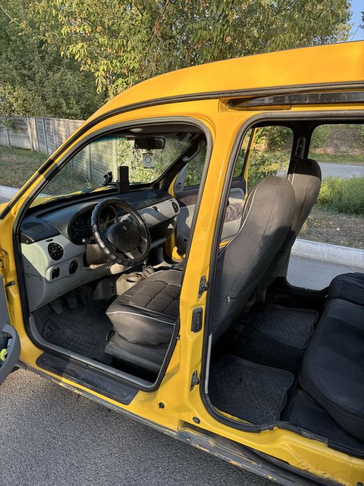 Renault kangoo..
