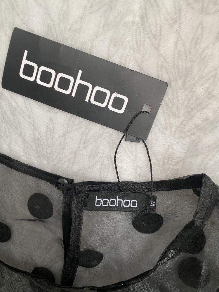 Чорна блуза в горох Boohoo