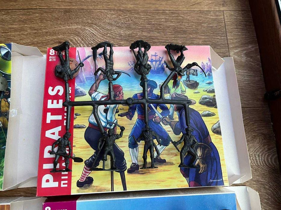 Солдатики ДЗИ викинги пираты