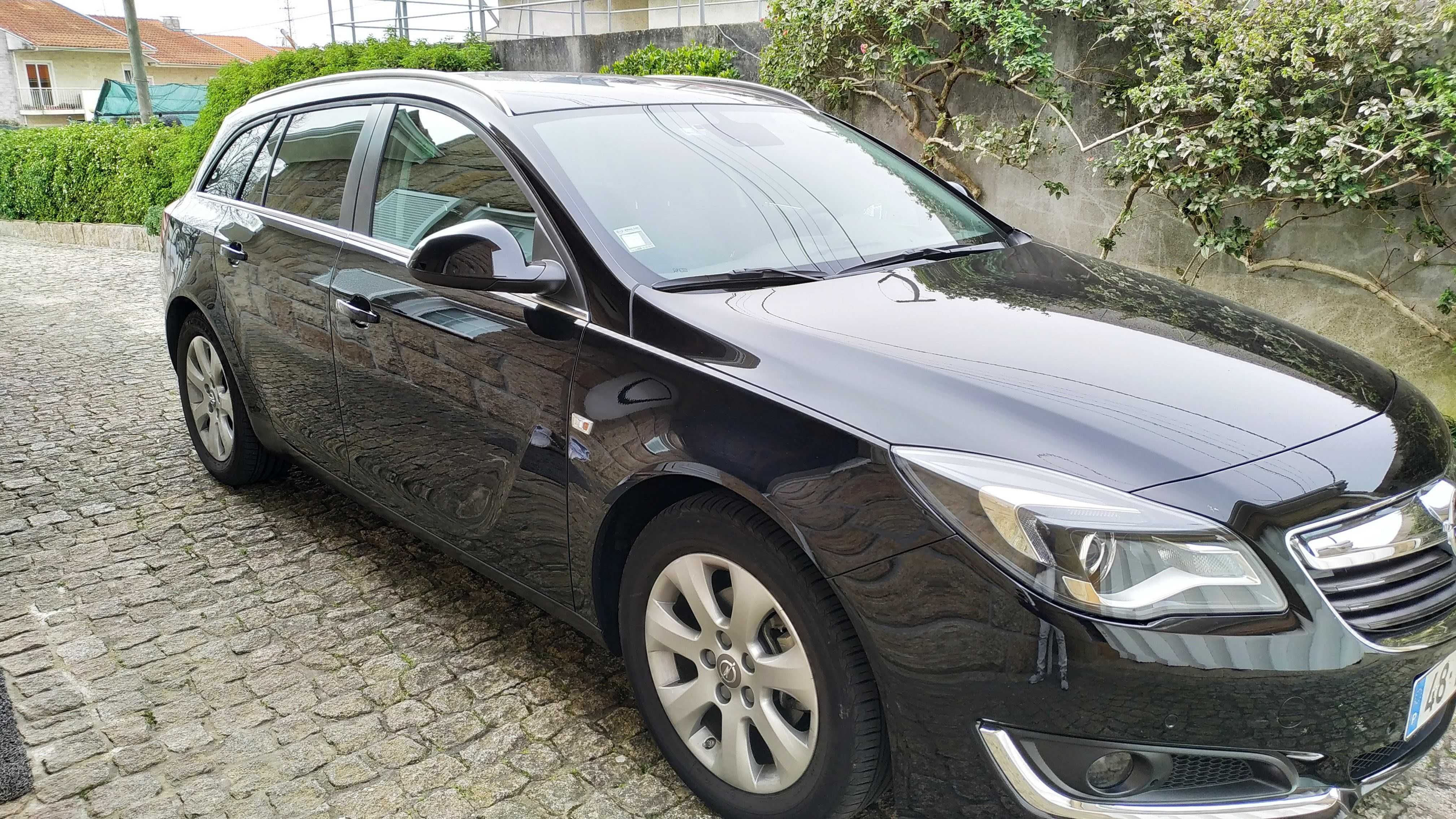 Carrinha Opel Insignia como nova