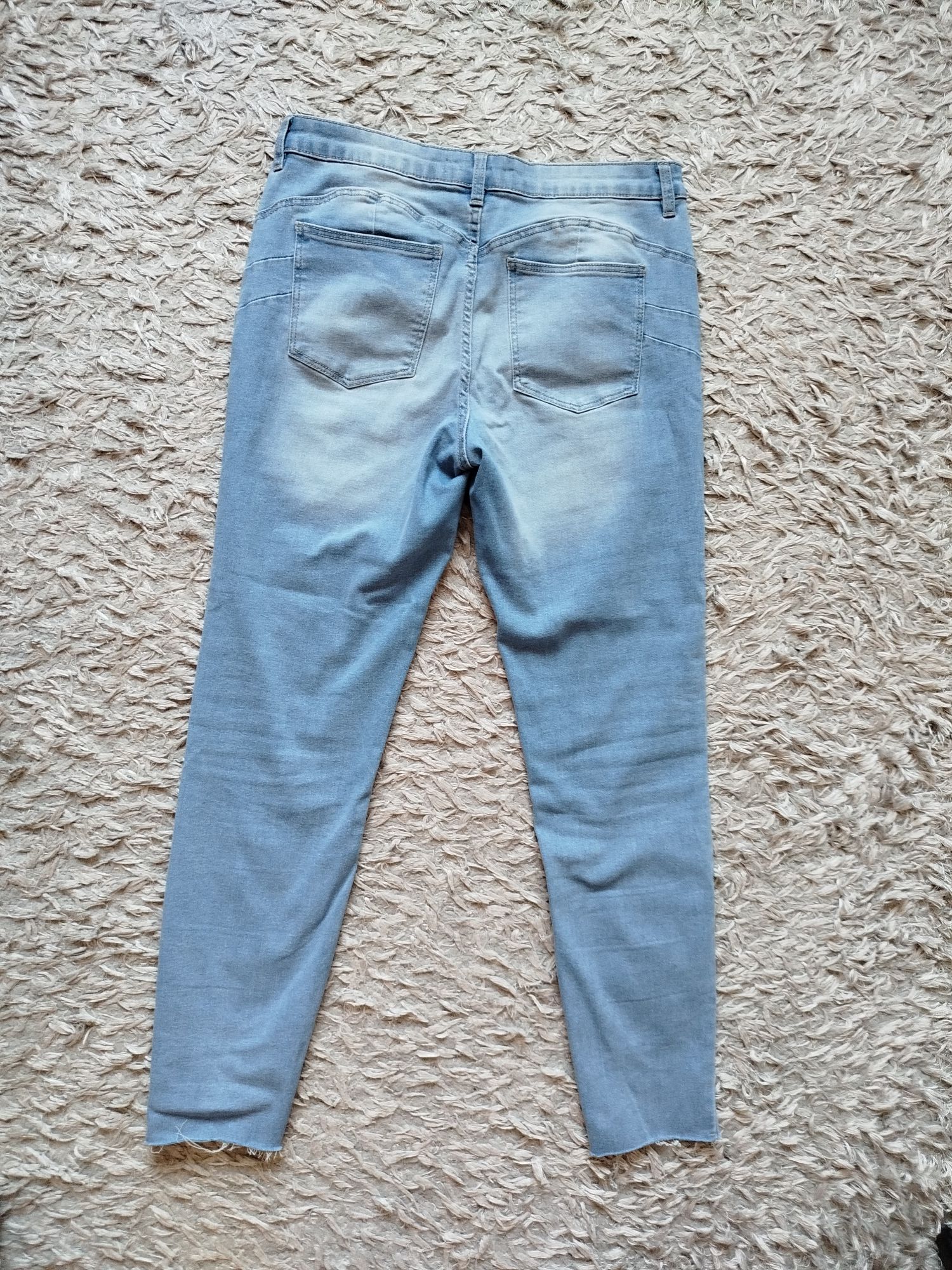 Jeansy jasne Cropp nowe bez metki